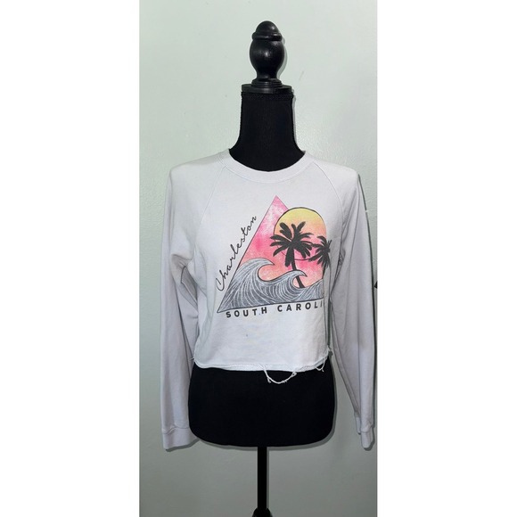 Charleston South Carolina Cropped Sweatshirt Palm Tree Graphic Top - Picture 1 of 3